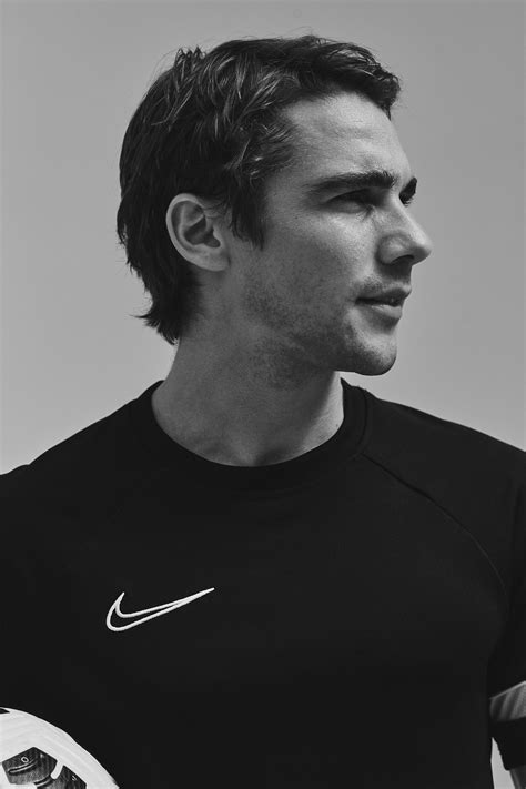 Mariano González .